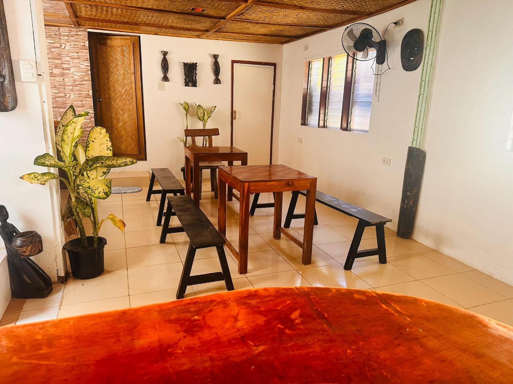 Hangout'S Hostel El Nido Extérieur photo