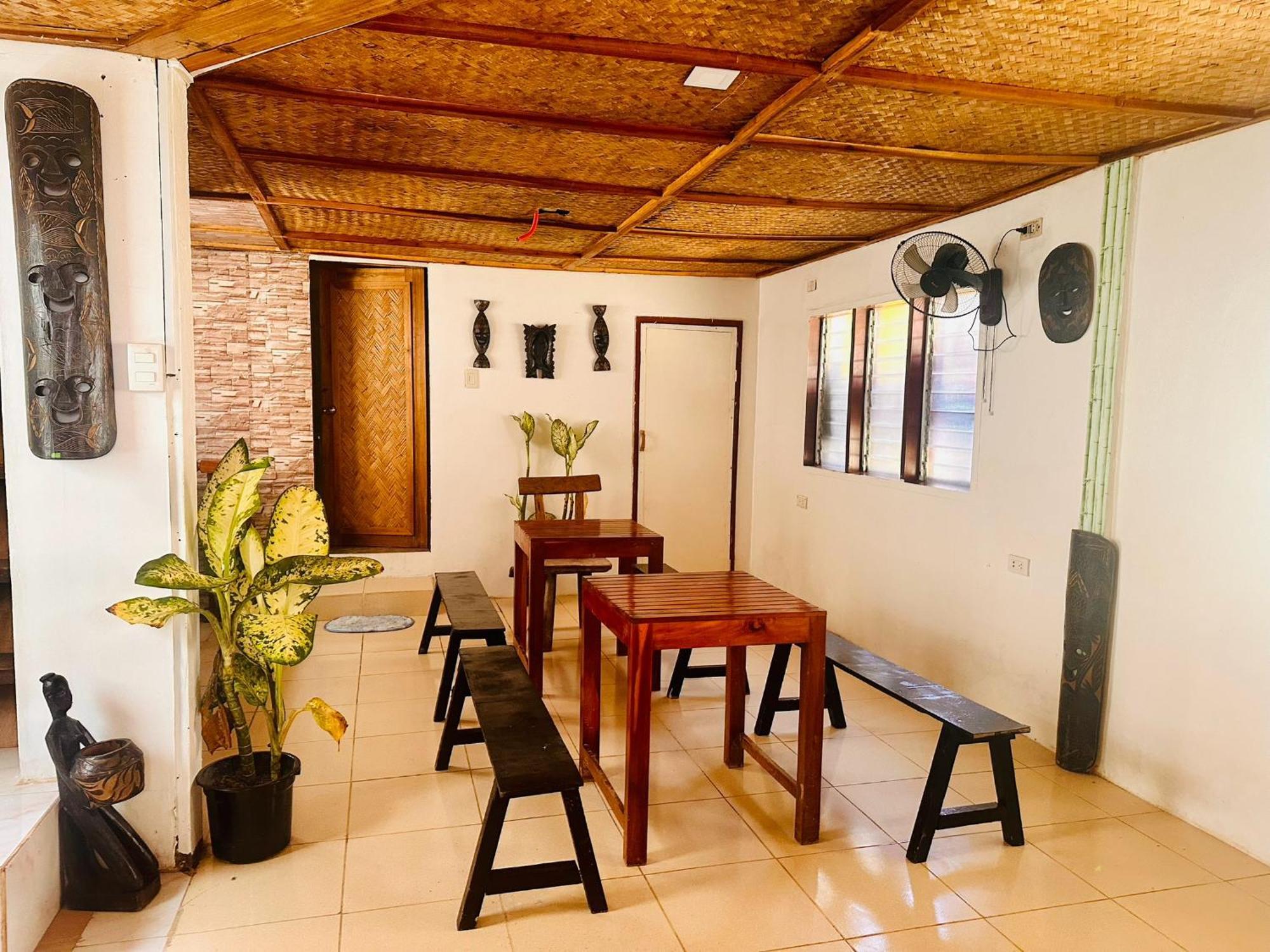 Hangout'S Hostel El Nido Extérieur photo